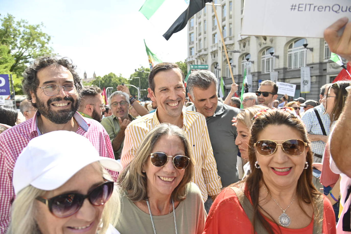 Fotos: La manifestación en Madrid por un tren digno para Extremadura