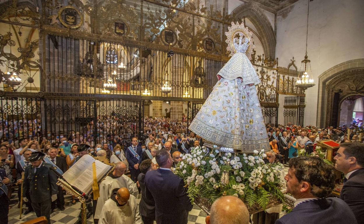 Misa celebrada en Guadalupe el 8 de septiembre. 