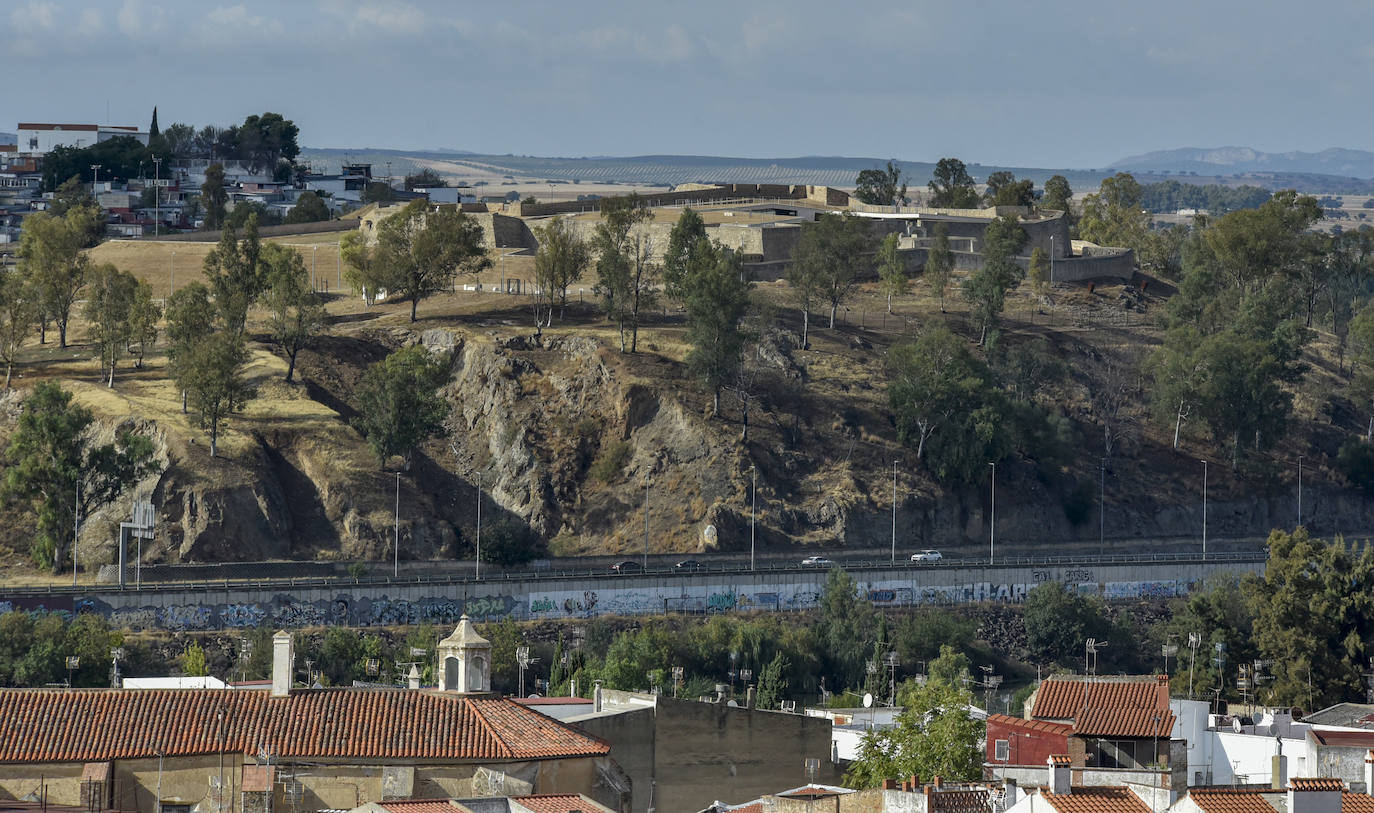 Fotos: La torre de la Catedral de Badajoz se podrá visitar a inicios del próximo año