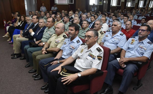 Apertura de curso en el Ala-23 celebrada esta mañana en el salón de actos de la Base Aérea de Talavera la Real. 