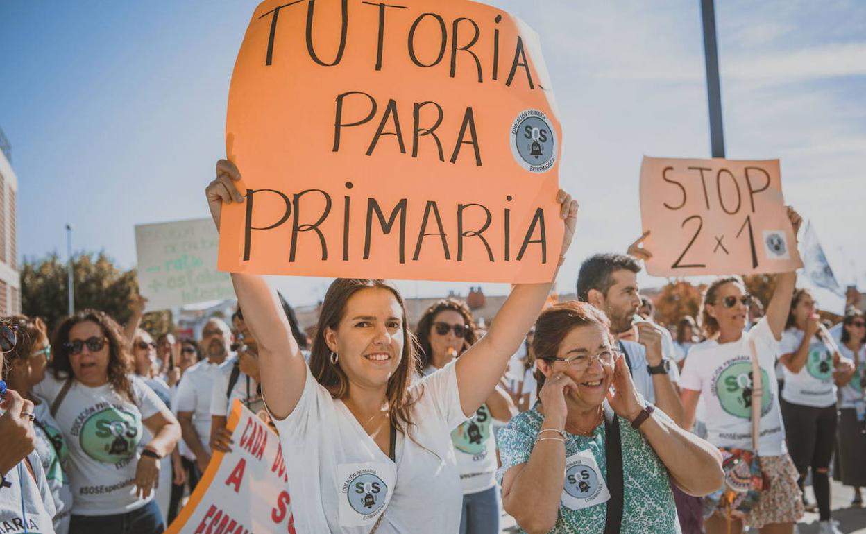 Protesta de la plataforma SOS Primaria a comienzos de mes en Mérida. 