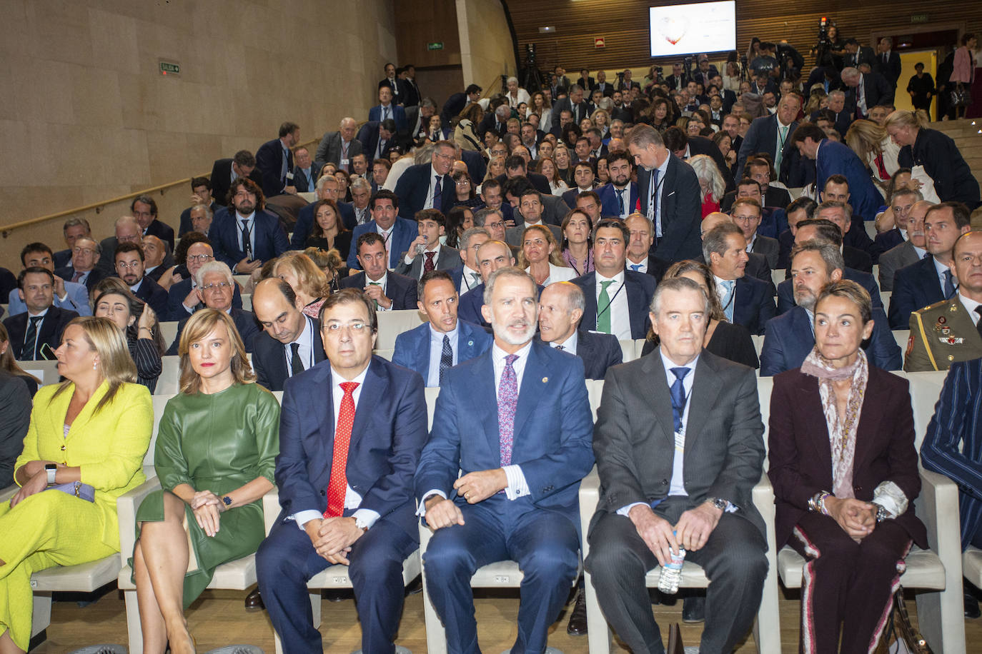 Fotos: Felipe VI inaugura el XXV Congreso Nacional de la Empresa Familiar en Cáceres