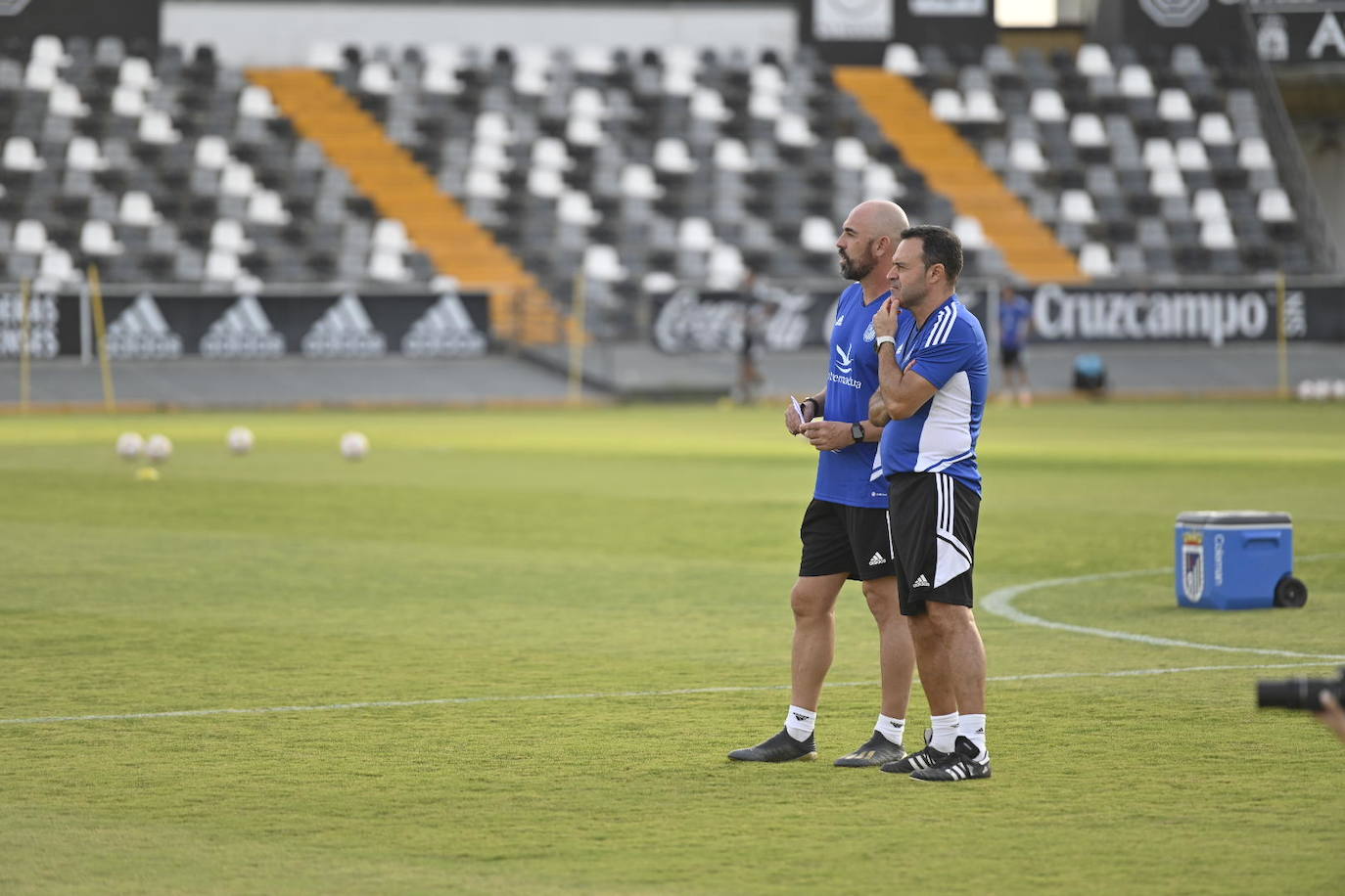 Fotos: Imágenes del entrenamiento del Badajoz