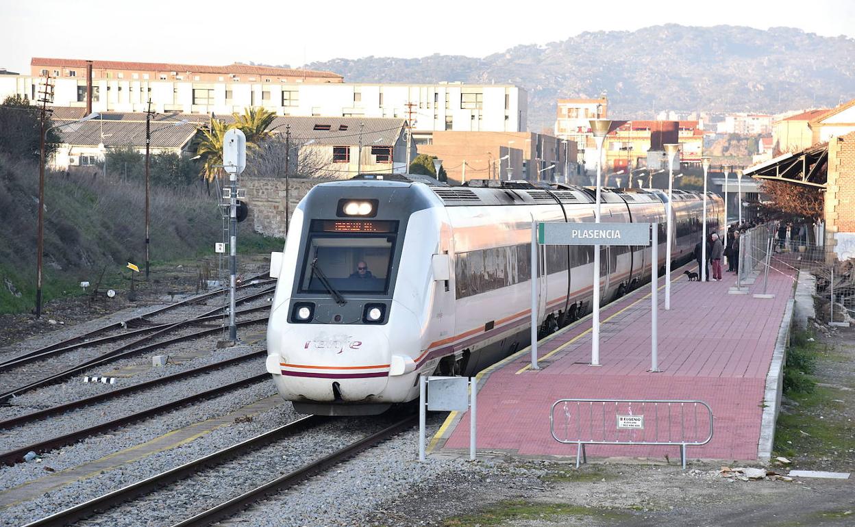 Plasencia recibe 100.000 euros para el estudio de la nueva estación de tren