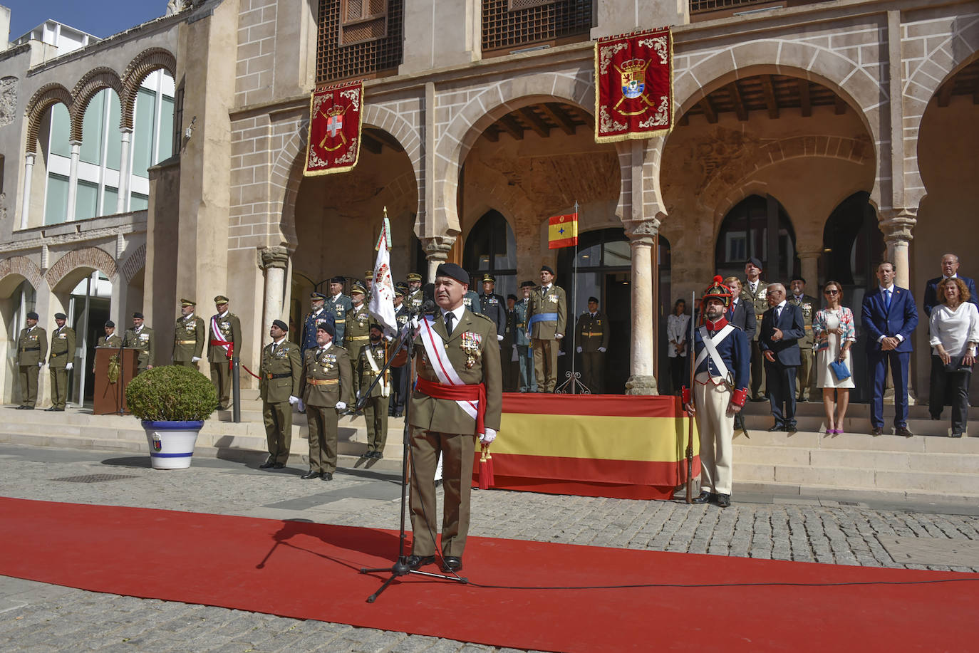 Fotos: La jura de bandera civil en Badajoz, en imágenes