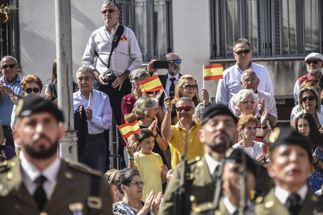 Fotos: La jura de bandera civil en Badajoz, en imágenes