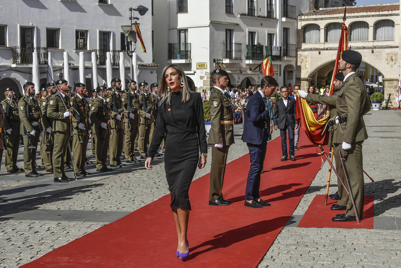 Fotos: La jura de bandera civil en Badajoz, en imágenes