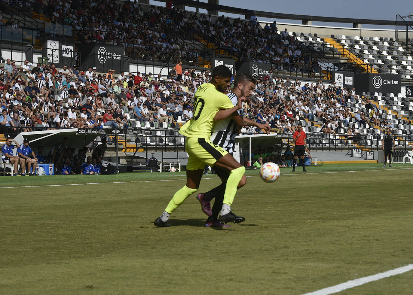 Fotos: El partido Badajoz-Ceuta, en imágenes