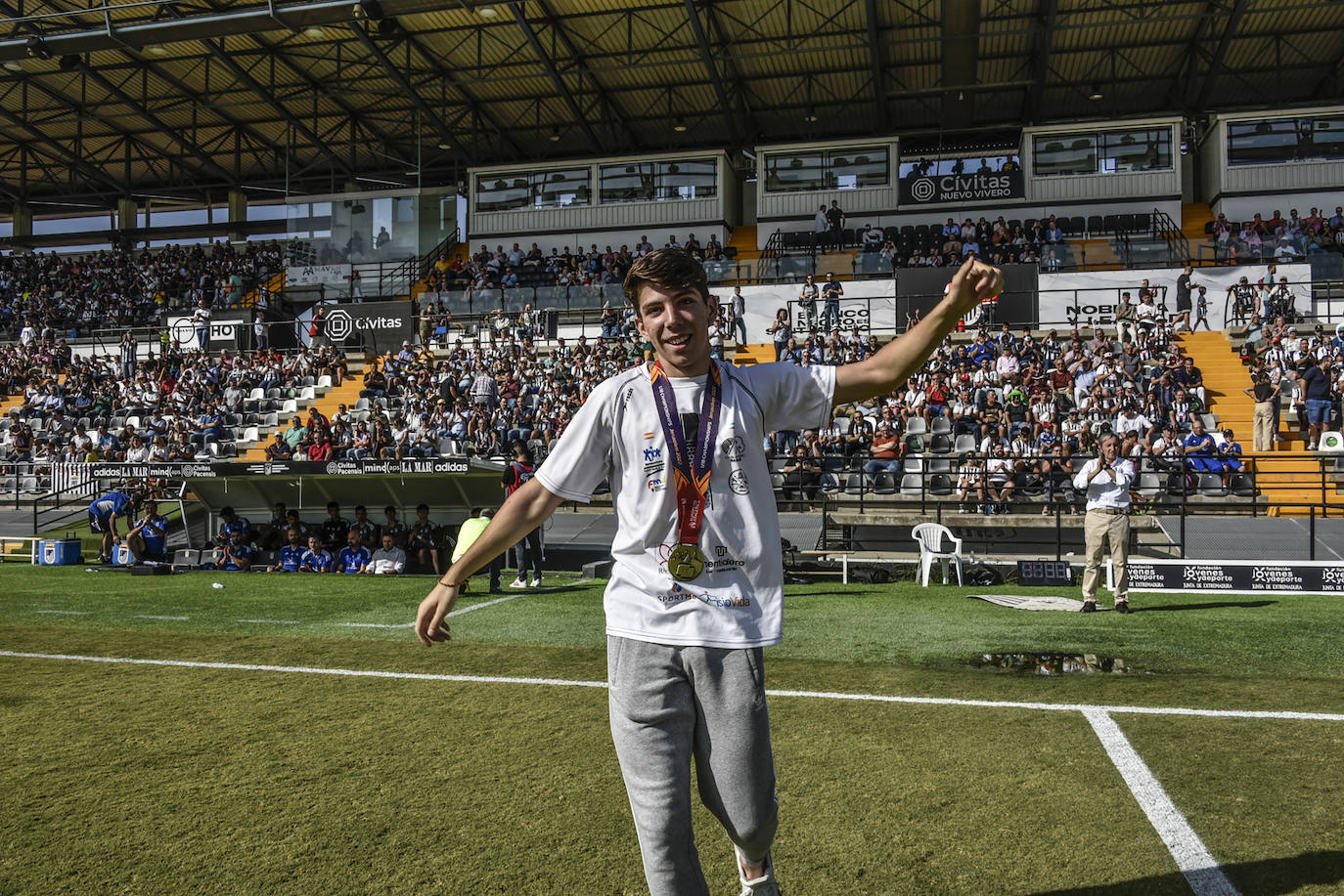 Fotos: El partido Badajoz-Ceuta, en imágenes