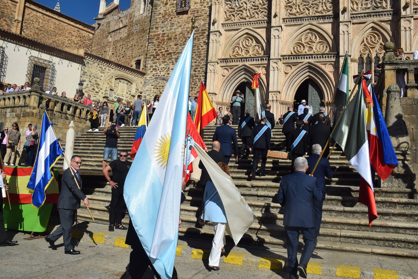 Fotos: Celebración del Día de la Hispanidad en Guadalupe