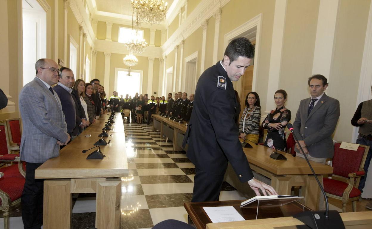Benedicto Cacho, jefe de la Policía Local, en su toma de posesión en 2018. 