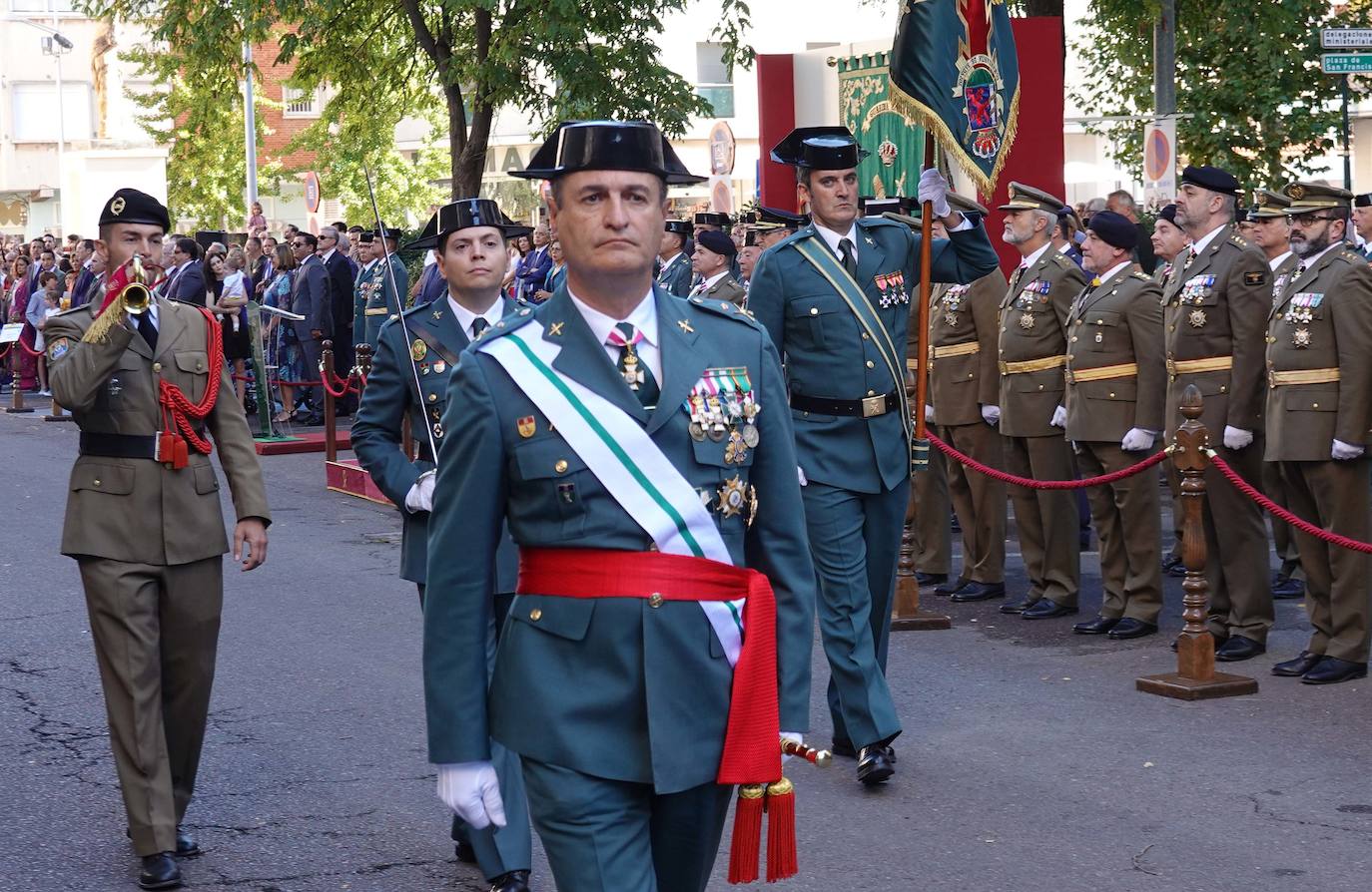 Fotos: Actos de la Guardia Civil en Badajoz para conmemorar el 12 de octubre