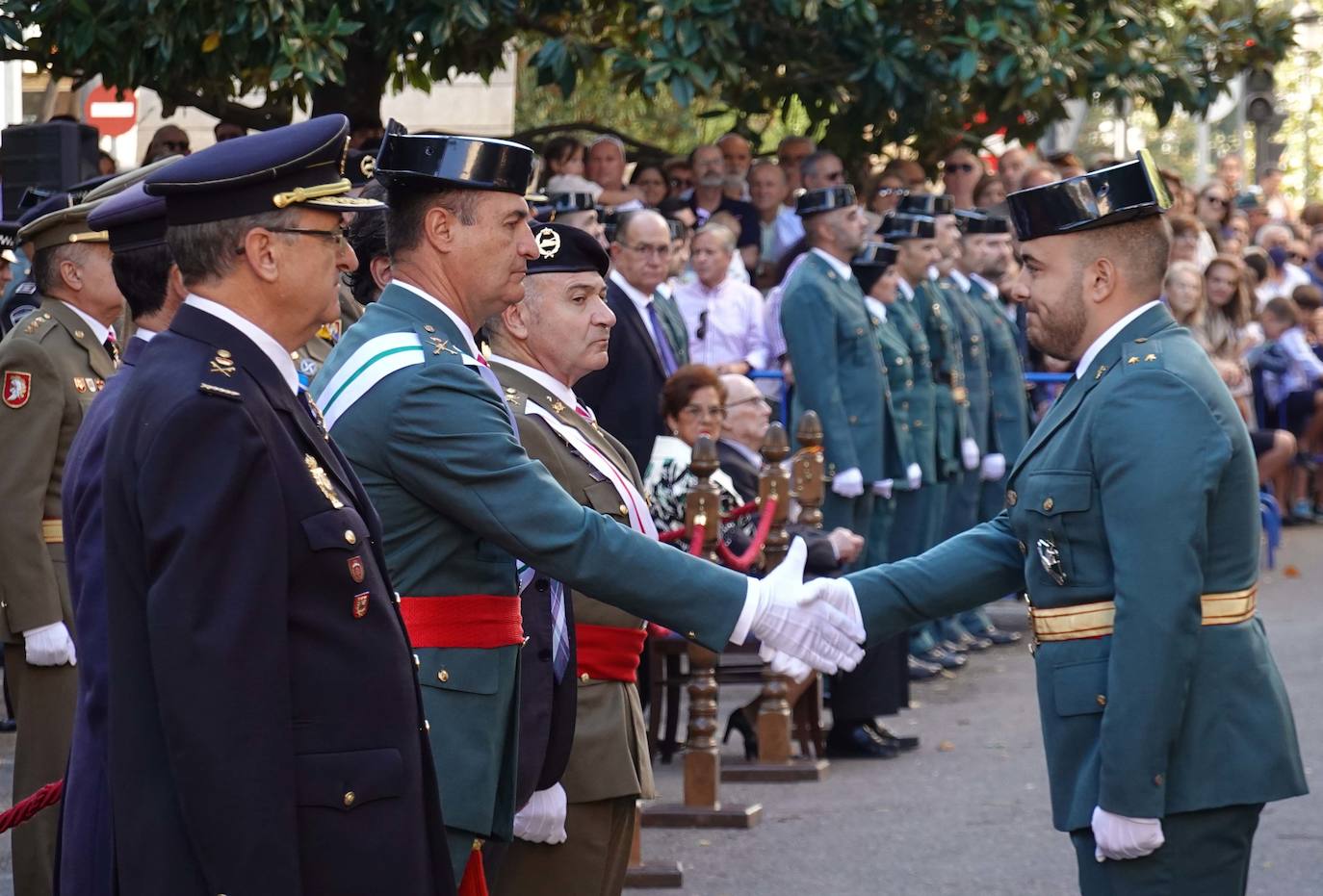 Fotos: Actos de la Guardia Civil en Badajoz para conmemorar el 12 de octubre