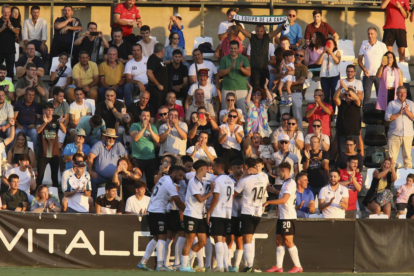 Fotos: Las mejores imágenes del Mérida-Real Madrid Castilla