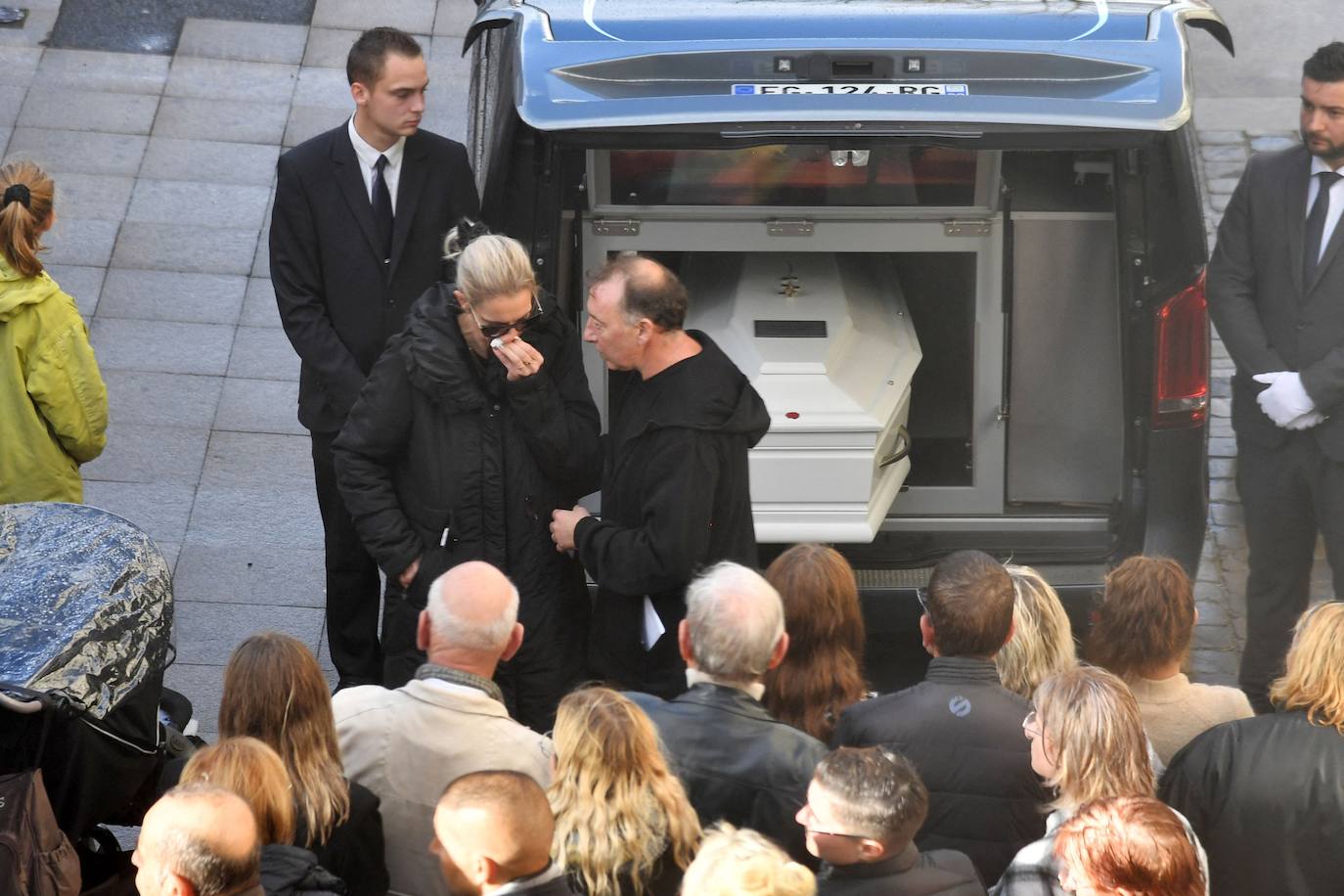 Fotos: Francia despide a la niña Lola