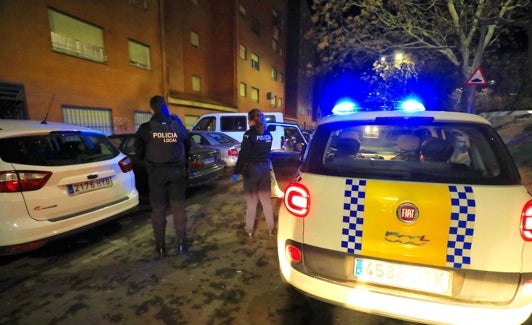 Imagen de archivo de agentes de la Policía Local en Aldea Moret. 