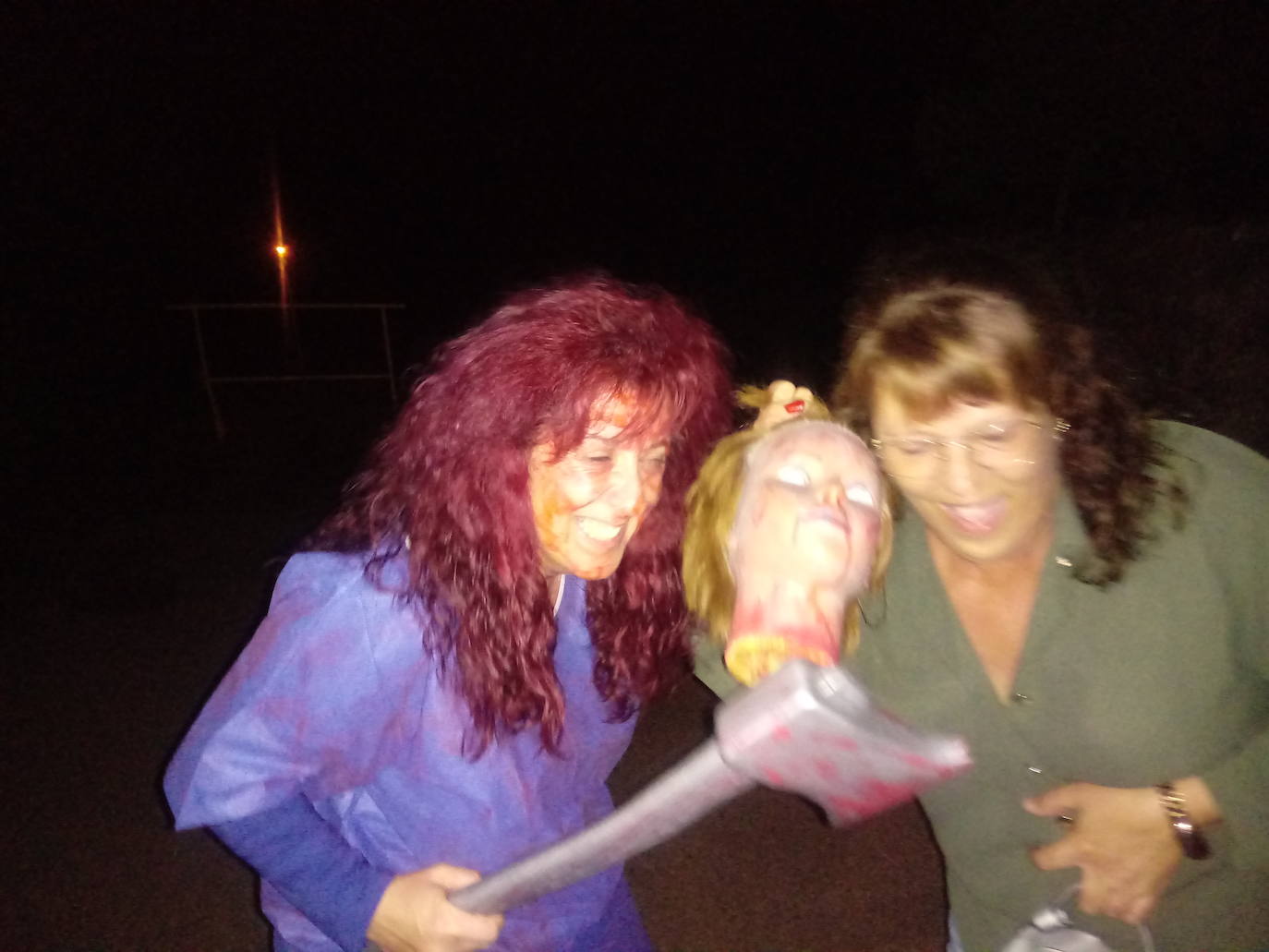 La calle Venero y su entorno acogieron las activiadades de 'Noche de Ánimas' 2022. 