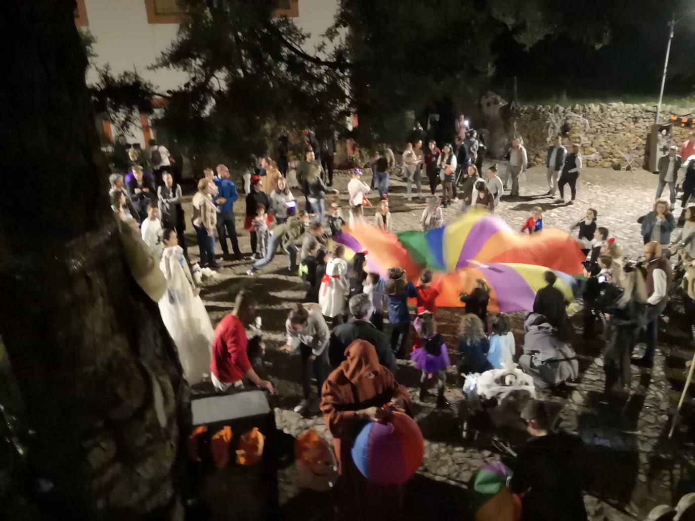 La calle Venero y su entorno acogieron las activiadades de 'Noche de Ánimas' 2022. 