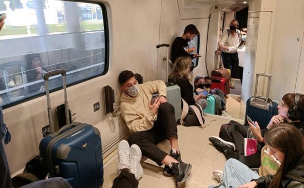 La consejera de Transportes: «No tiene justificación. El responsable final es el presidente de Renfe»