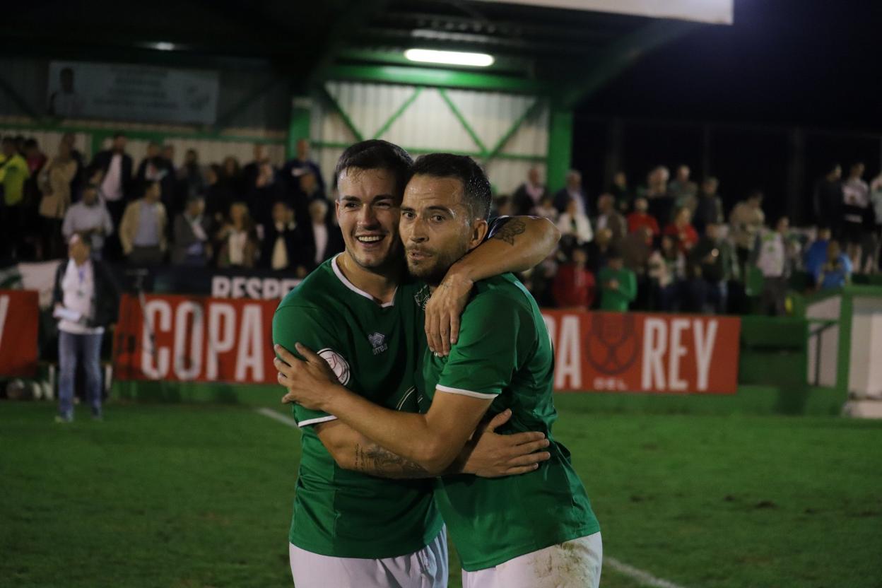 Jugadores del Santa Amalia. 