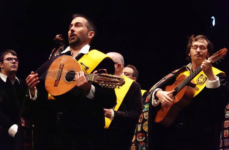 Fotos: Certamen de tunas en el Lopez de Ayala