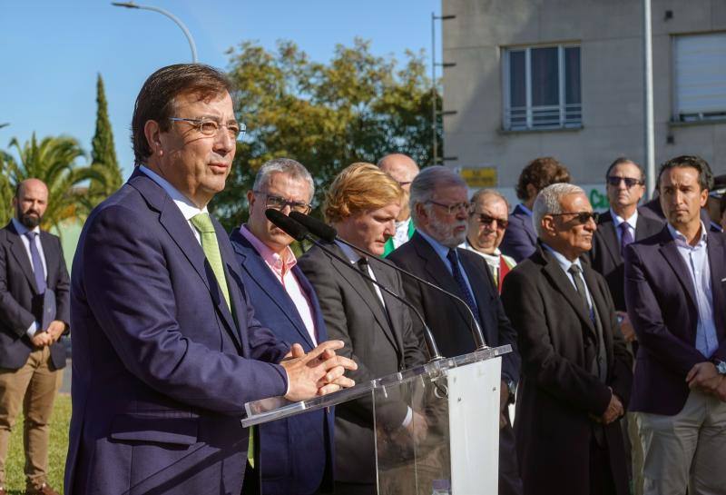 Fotos: Homenaje a las víctimas de la riada de Badajoz