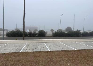 Imagen secundaria 1 - Regulados los estacionamientos del Campo de Fútbol Municipal