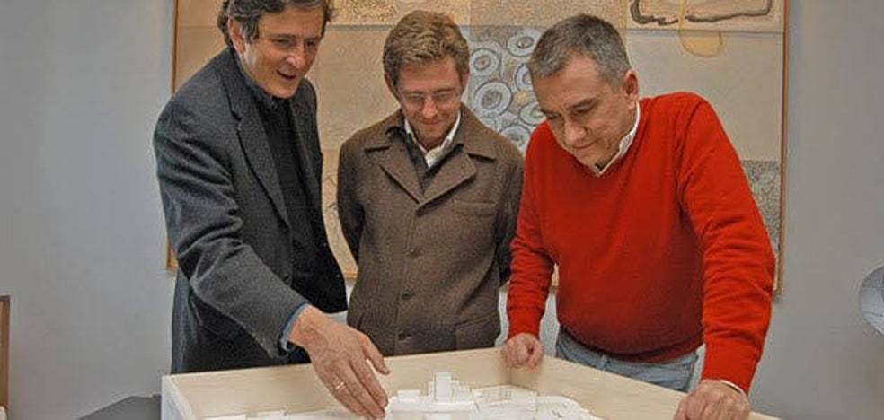 Emilio Tuñón, Luis M. Mansilla y José Polo, en 2011. 