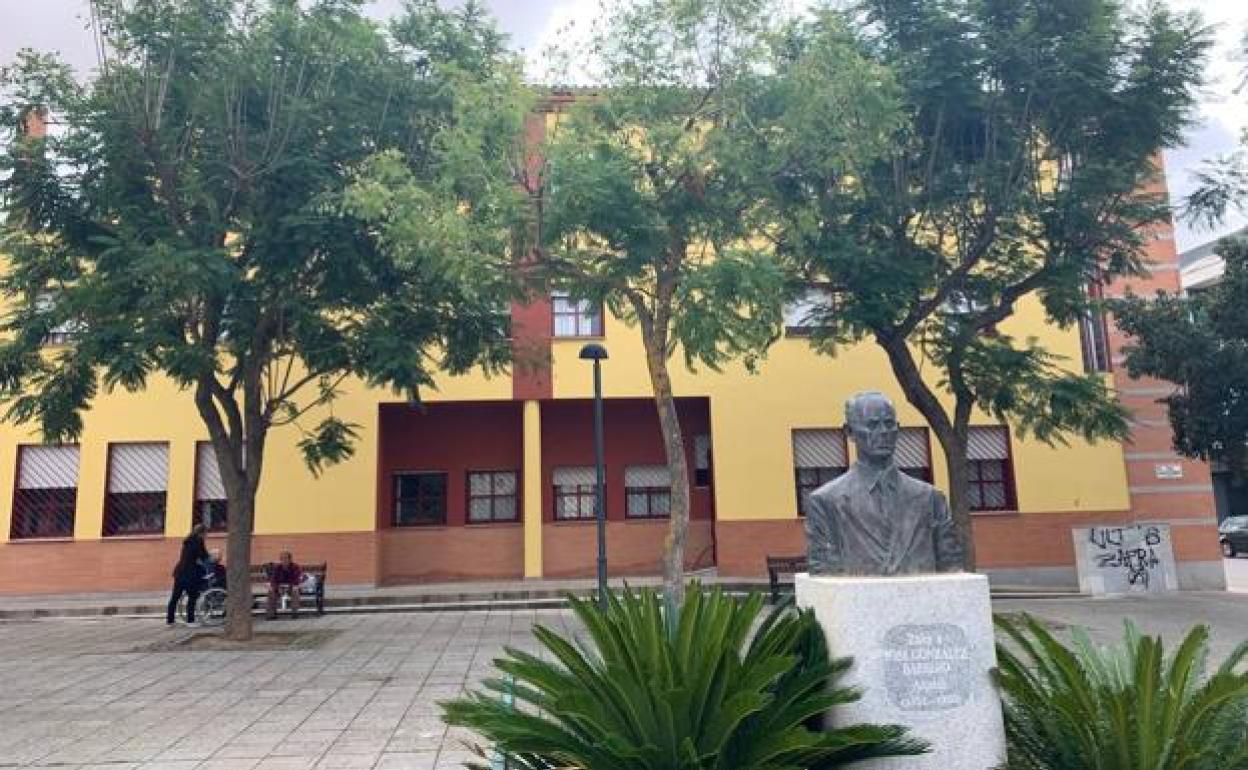 Residencia José González Barrero.