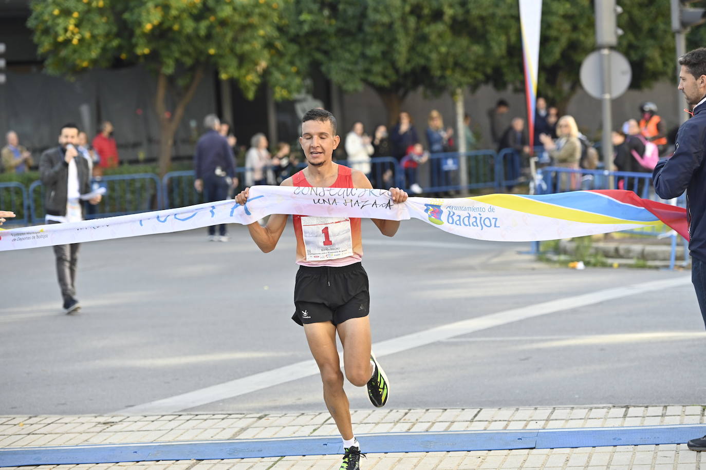 Fotos: Búscate en la Media Maratón Elvas Badajoz (2)