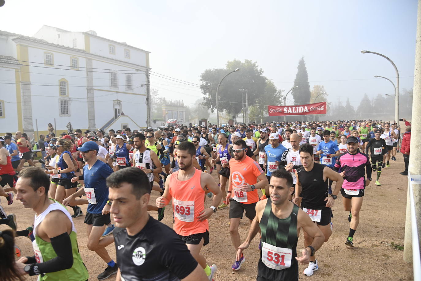Fotos: Búscate en la Media Maratón Elvas-Badajoz