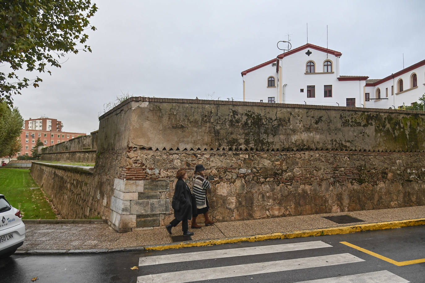 Corte de la muralla para hacer la avenida de Colón.