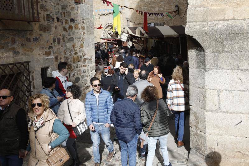 Fotos: El Mercado Medieval de Cáceres, ante su jornada más multitudinaria