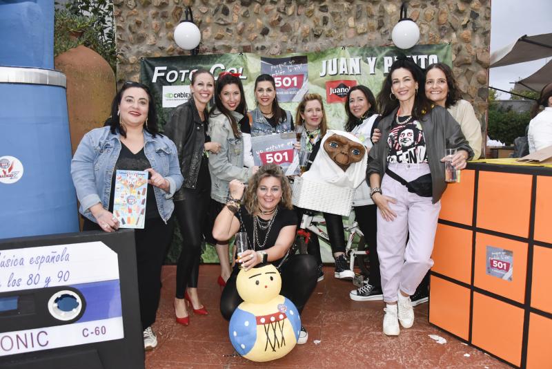 Fotos: ¿Conoces a los asistentes de la fiesta de los noventa en Badajoz?