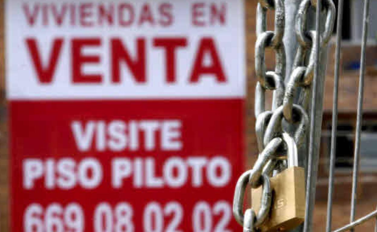 Foto de archivo de pisos en venta