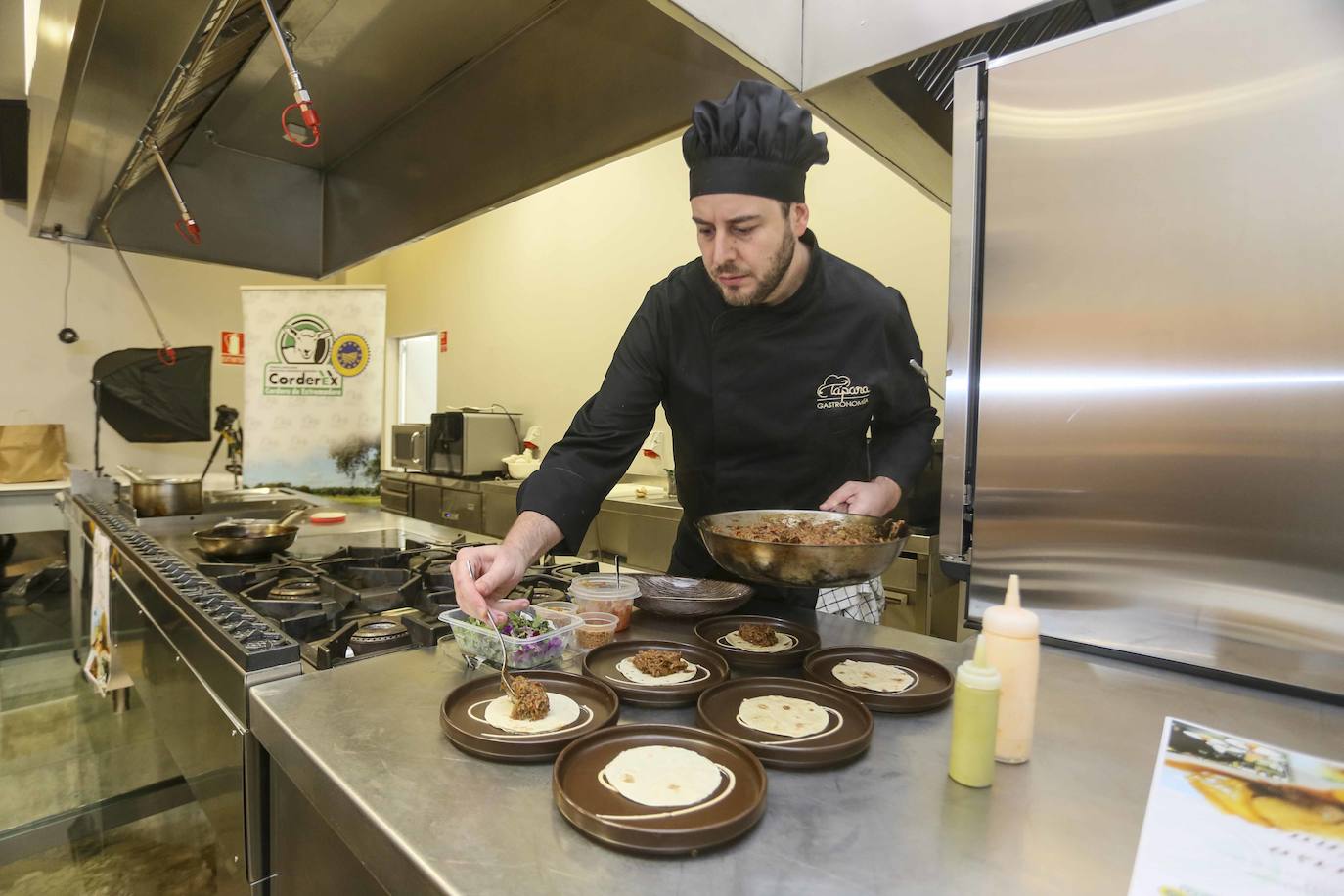 Antonio Falcón con el primer premio