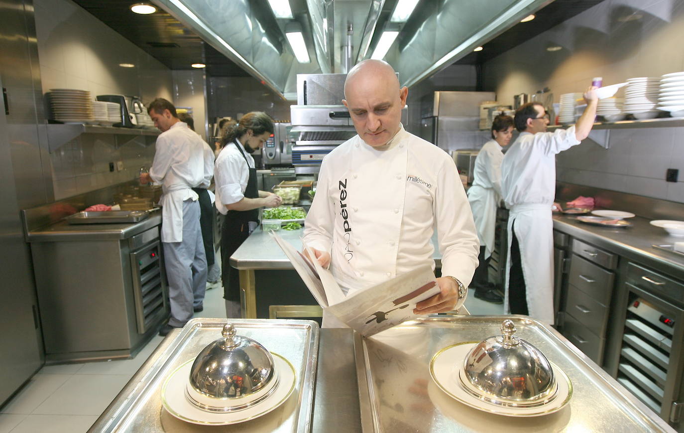 El che cacereño en la cocina de Atrio en 2009.