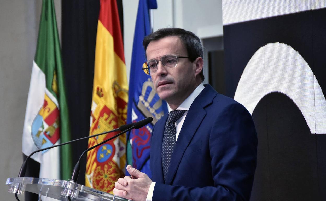 El presidente de la Diputación de Badajoz, Miguel Ángel Gallardo, en el balance que hizo ayer de sus últimos cuatro años en la institución. 
