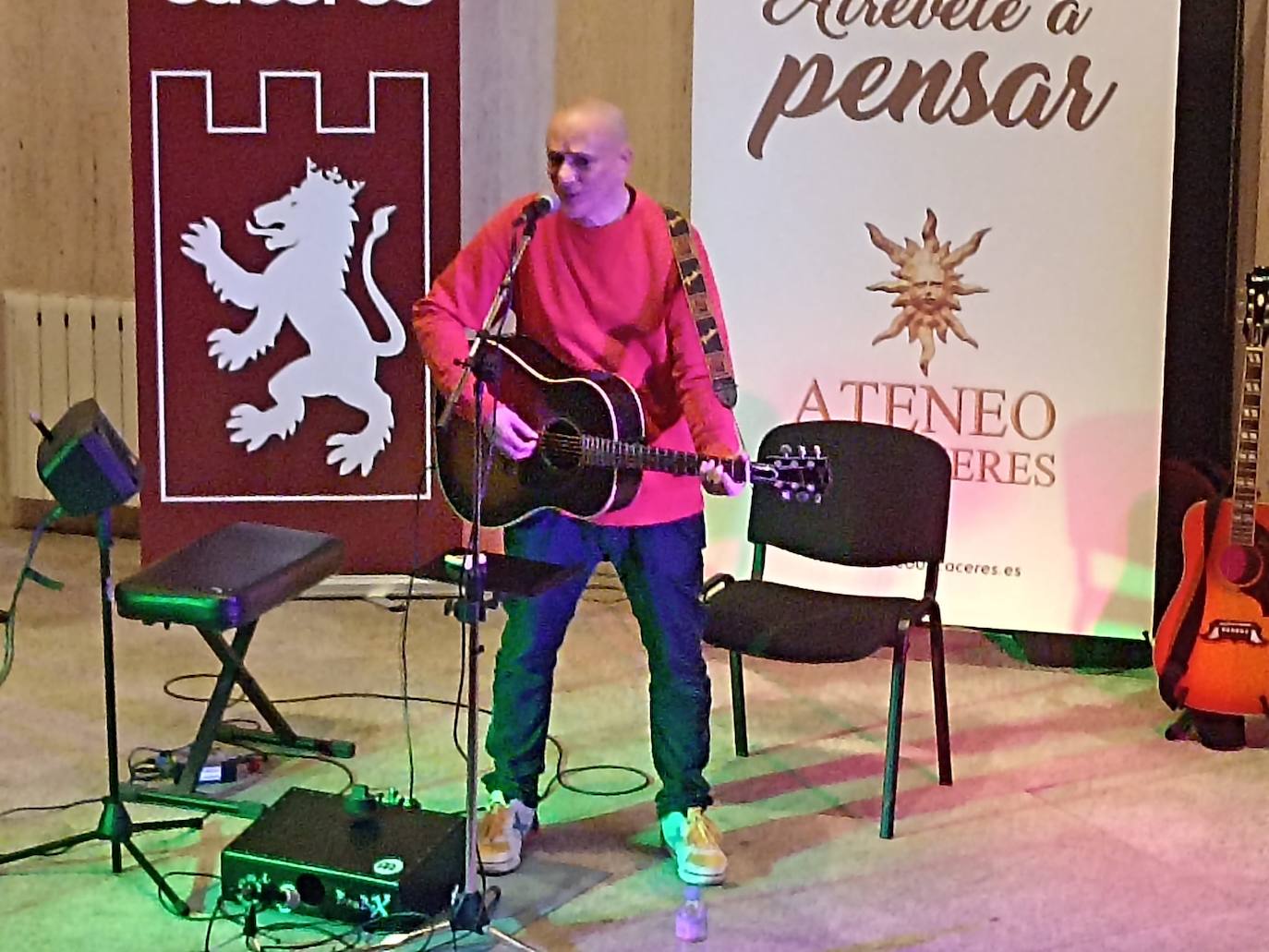 Javier Álvarez actuó en el festival Apalábrame.