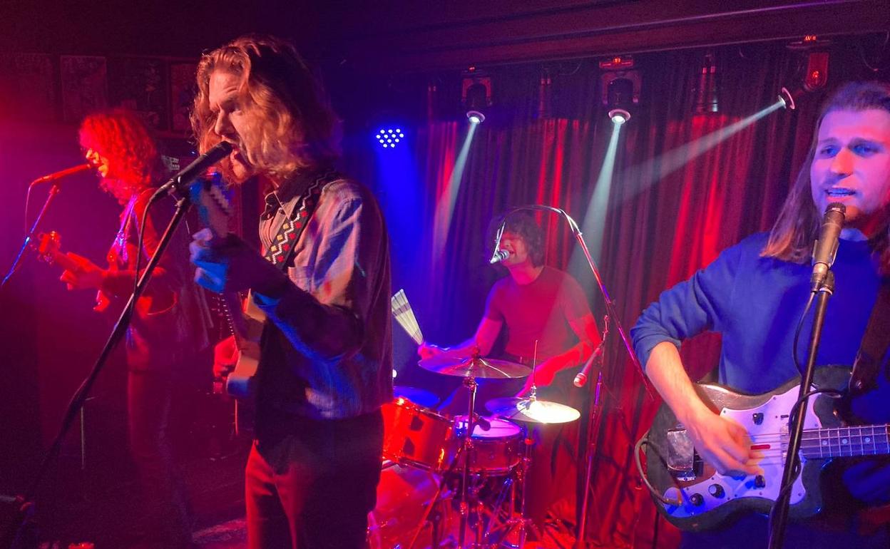 El grupo 'The Tumbles' actuó el jueves en Boogaloo. 