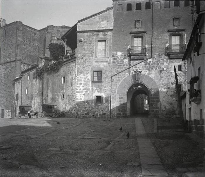 Fachada del Palacio del Marqués de Mirabel en Plasencia.