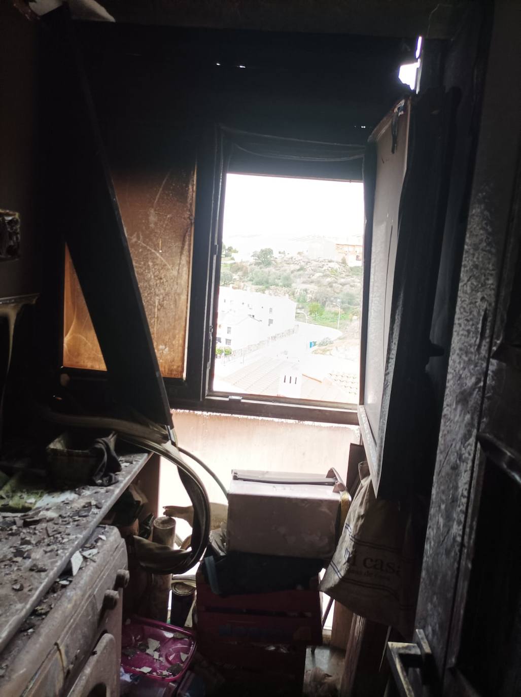 Fotos: Incendio en una vivienda de Plasencia