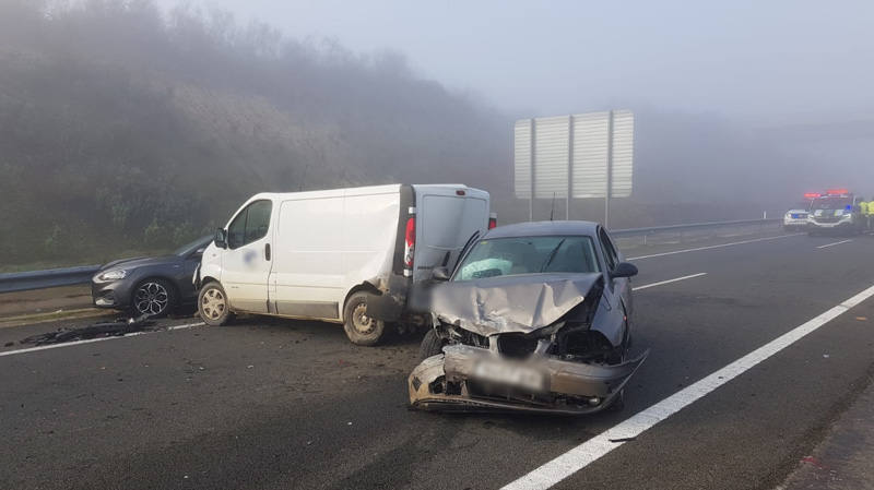 Fotos: Colisión múltiple en la EX-A1, cerca de Galisteo