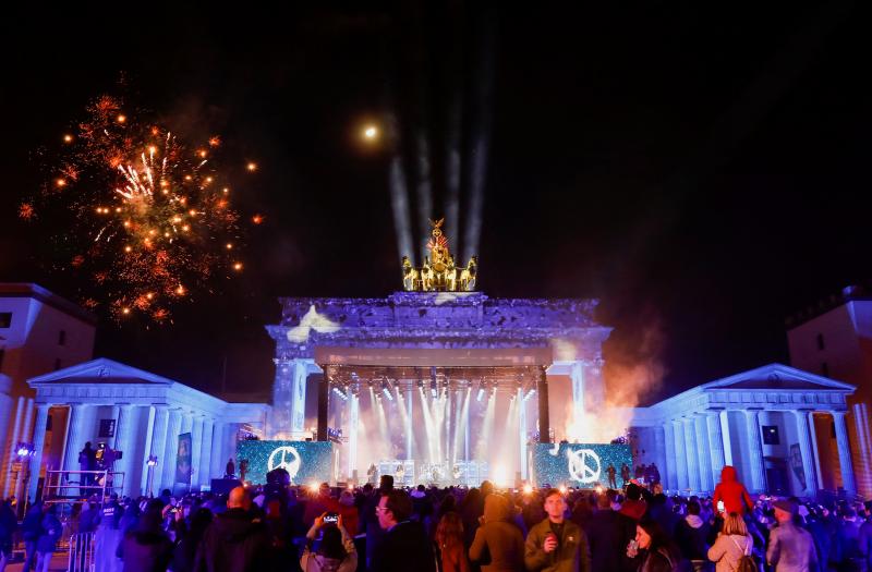 La Puerta de Brandenburgo, en Berlín, durante la entrada a 2023.