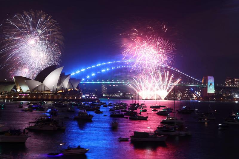 El puente de la bahía de Sydney ha sido el escenario de los fuegos artificiales de Año Nuevo.