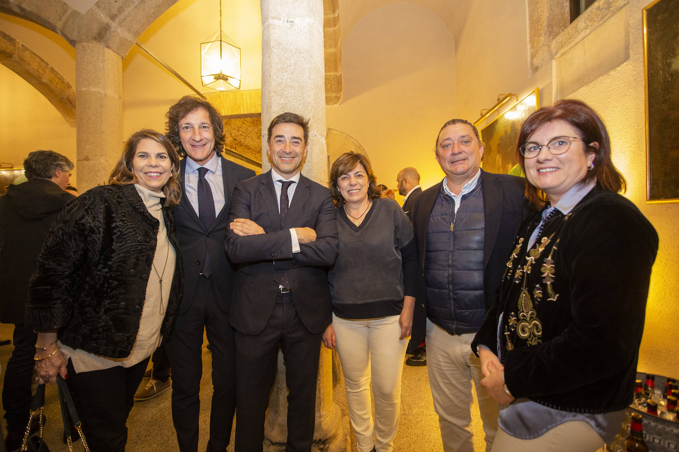 C. Ramírez, M. A. Mendiano y P. Casablanca, de Tersum; J. R. Gómez, de Caja Rural; M. Garrido (Pavimentos Garrido) y F. Poltronieri. 