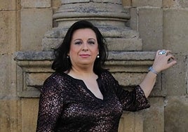 Rosario de la Cruz, en una imagen de campaña del PSOE.