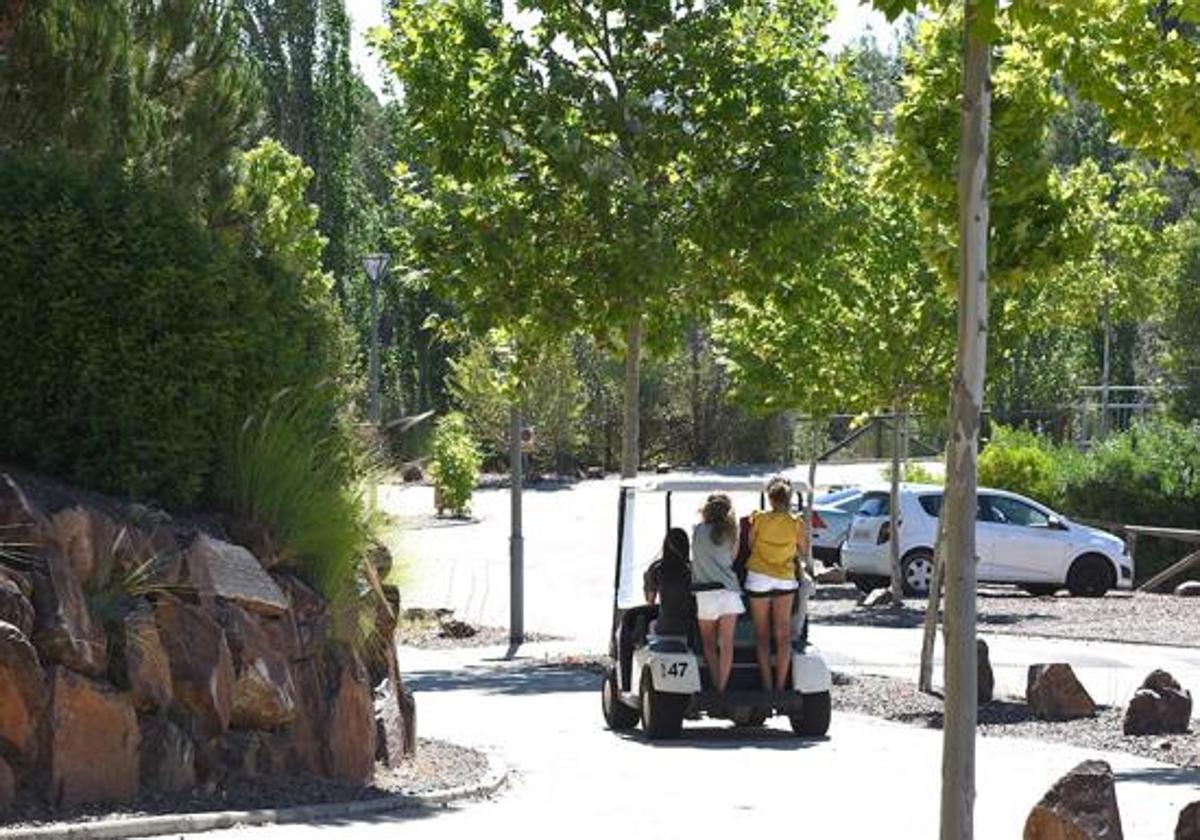 Los propietarios de Valdecañas celebran la aprobación de la ley de ZEPA