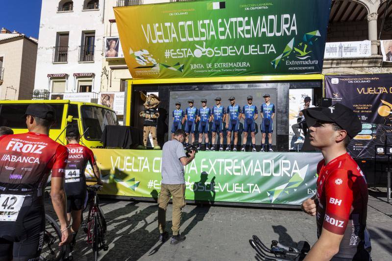 Las mejores imágenes de la primera etapa de la Vuelta a Extremadura