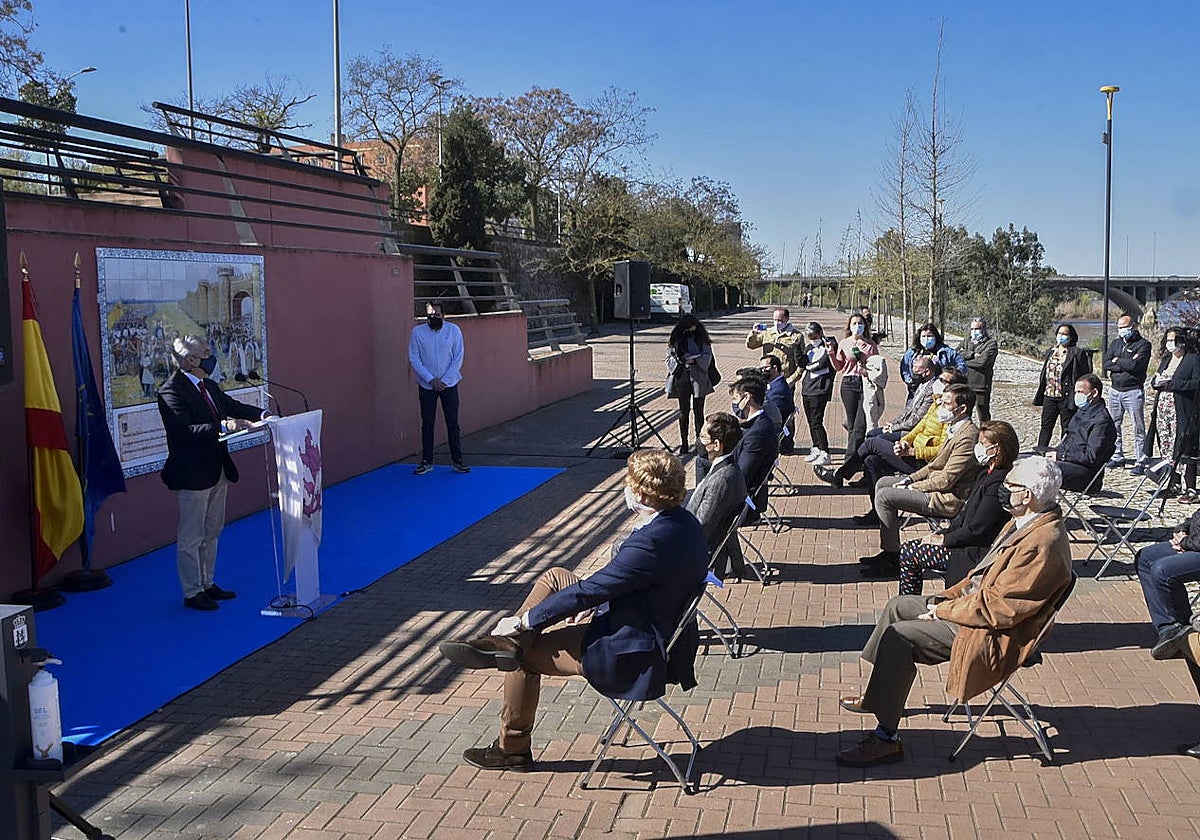 Hace dos años se inauguró el mural de Alfonso IX que ha sido atacado dos veces.